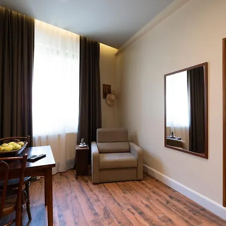 Level Suites - 102 Estambul